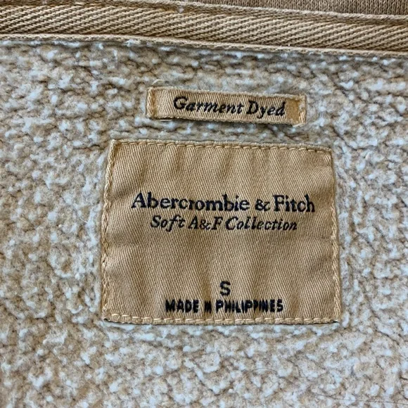 A&F SoftAF Max Cropped Shacket - Picture 4 of 8